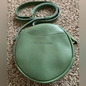 Portland leather Eucalyptus small circle